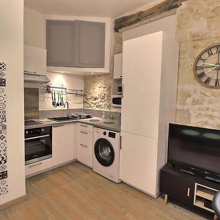 Appartement De Charme Dans Immeuble Haussmannien Perigueux Exterior photo